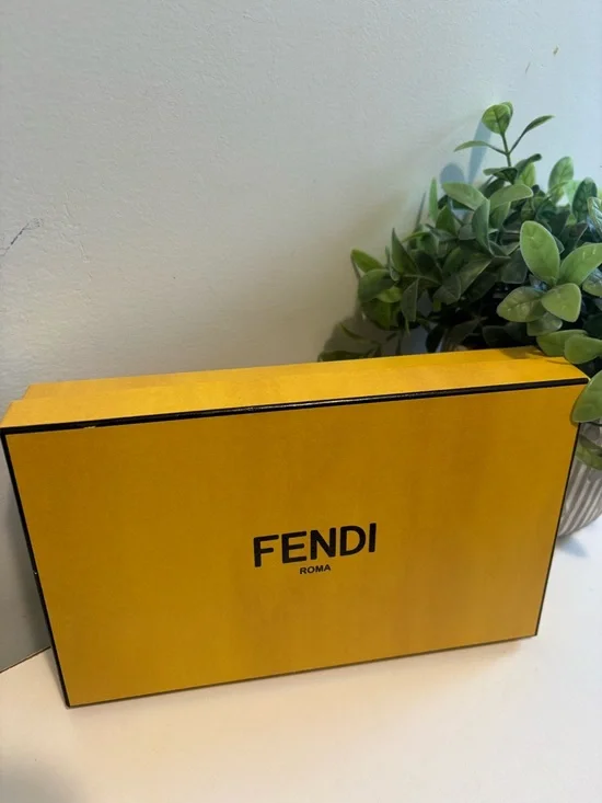 Fendi Selleria Cuoio Romano Leather Continental Wallet - Picture 10 of 11